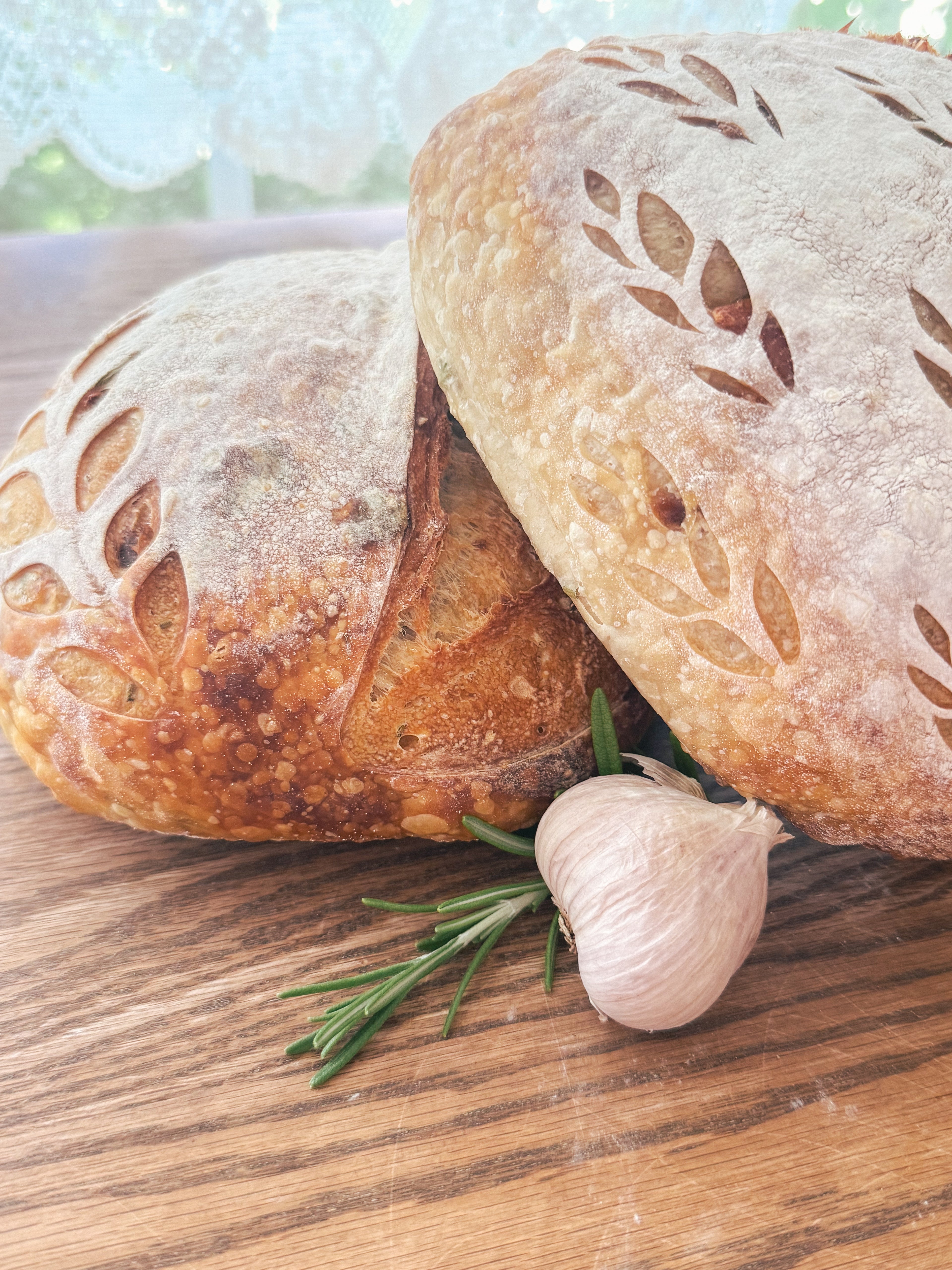 Roasted Garlic and Rosemary Sourdough